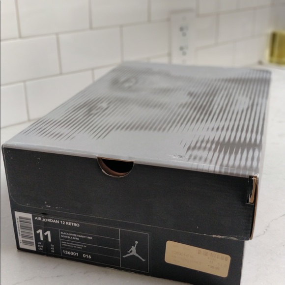 Air Jordan Retro 12 XII Playoff colorway - Picture 5 of 7